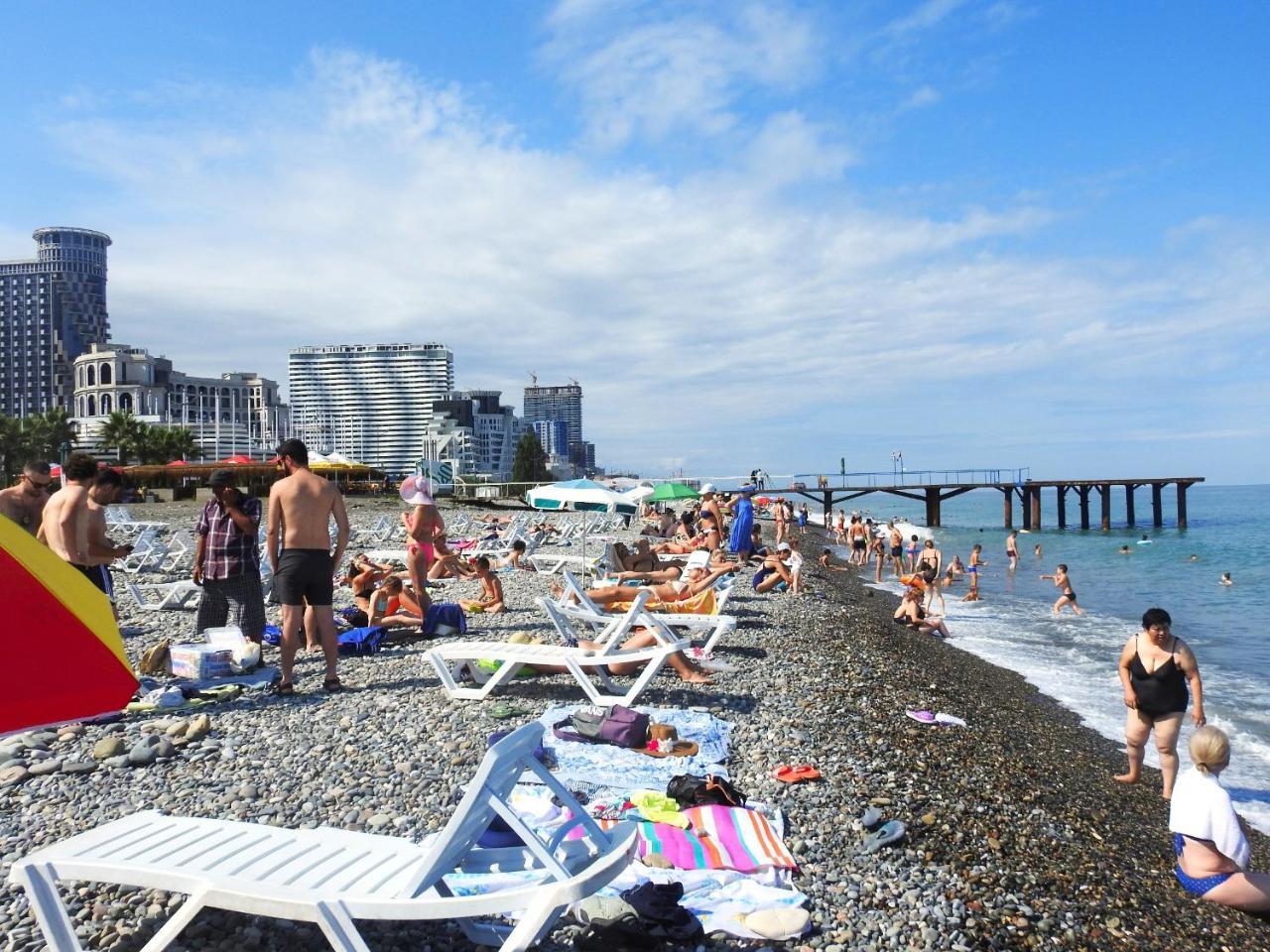 Real Palace Apartment Batumi Ngoại thất bức ảnh